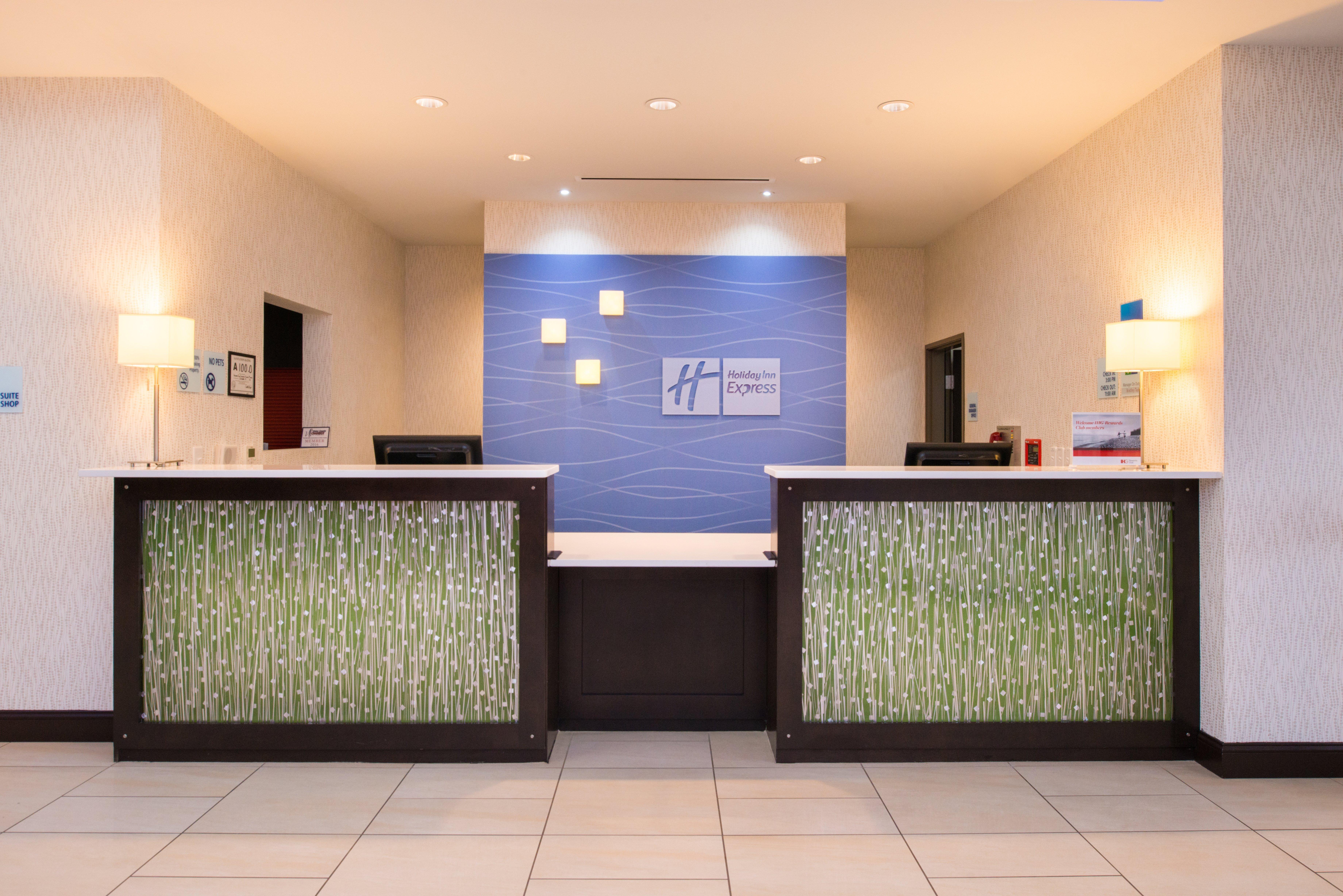 Holiday Inn Express & Suites Monroe By Ihg Exterior foto