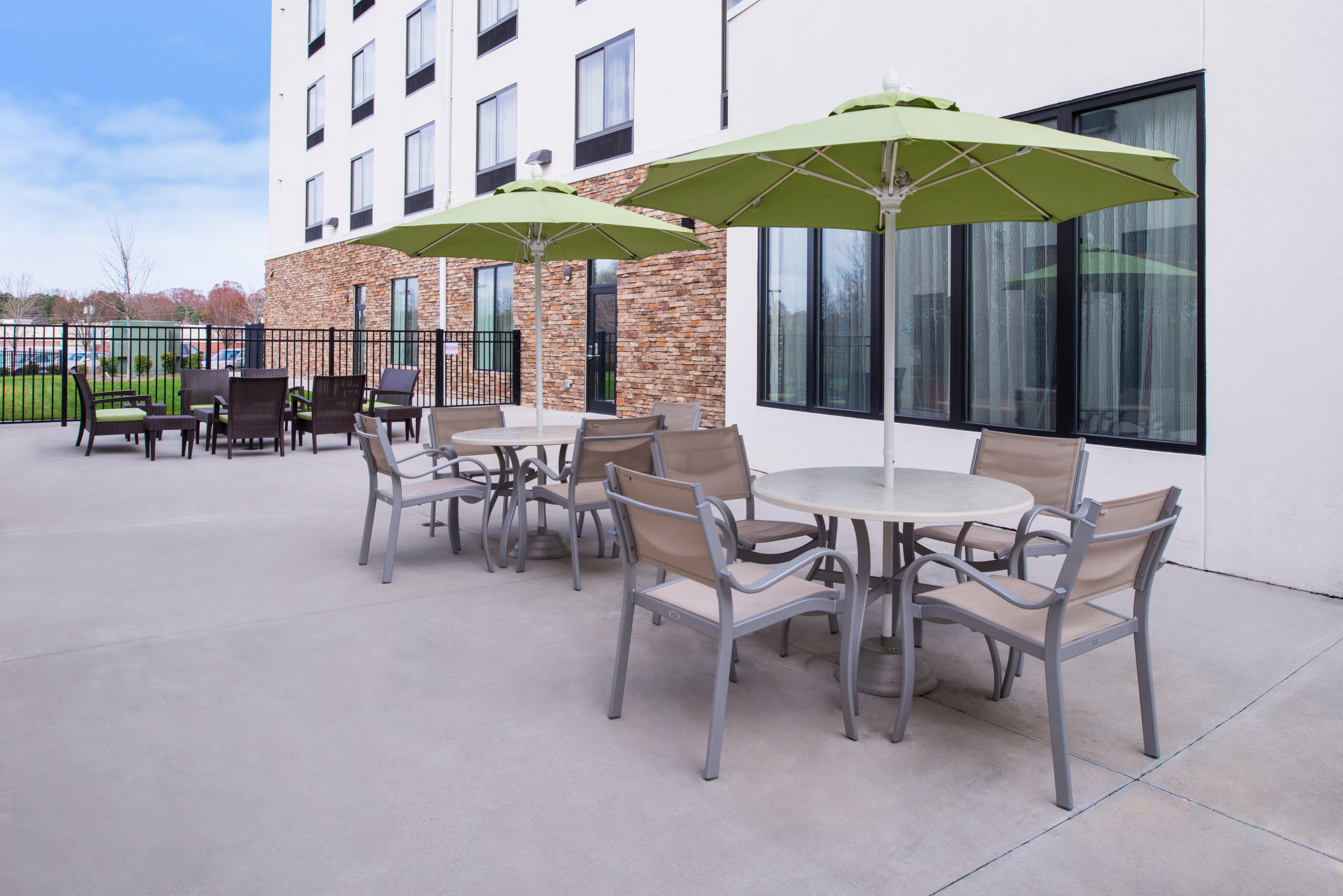 Holiday Inn Express & Suites Monroe By Ihg Exterior foto